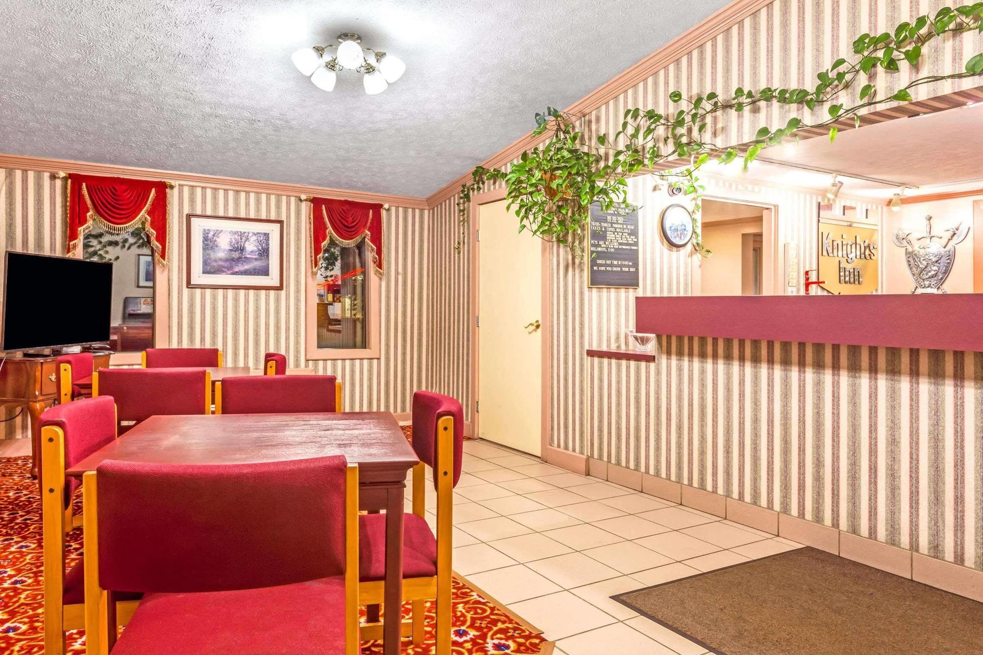 Knights Inn - Seymour Eksteriør billede